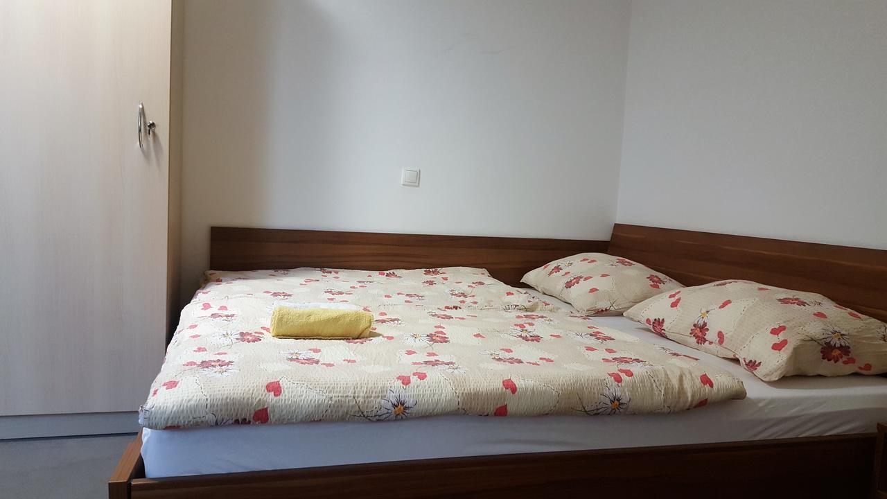 Hotel & Hostel Marenberg Radlje Radlje ob Dravi Eksteriør bilde